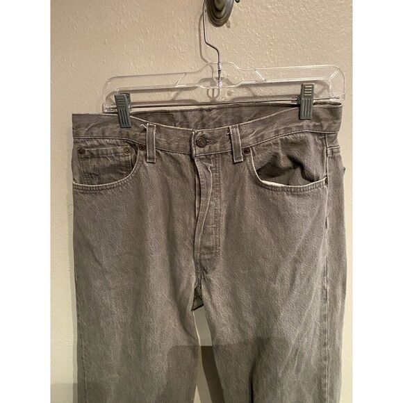 Vintage 80s Levi’s Button Fly 501 - 0652 Grey Denim Jeans 32x33 - Picture 2 of 9